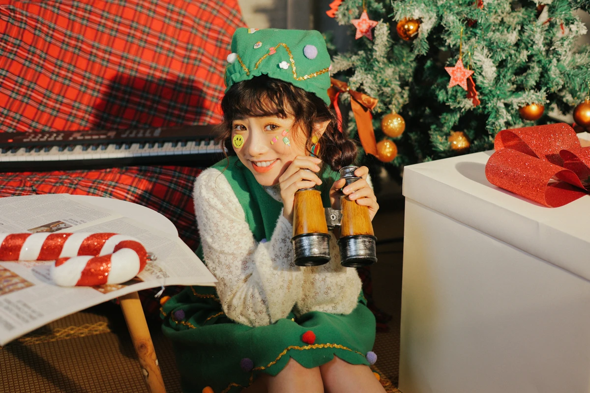 [YITUYU] 2022.12.27 Vol.2772 – Walking Christmas Tree Fatty Blue-#[27P]-12