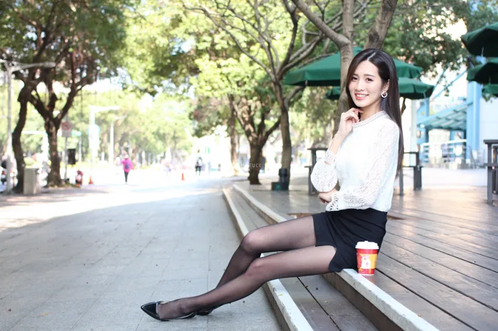 [Mzsock] NO.056 Zhang Jun OL uniform high heels beautiful legs outdoor shooting street photography#[103P]-50