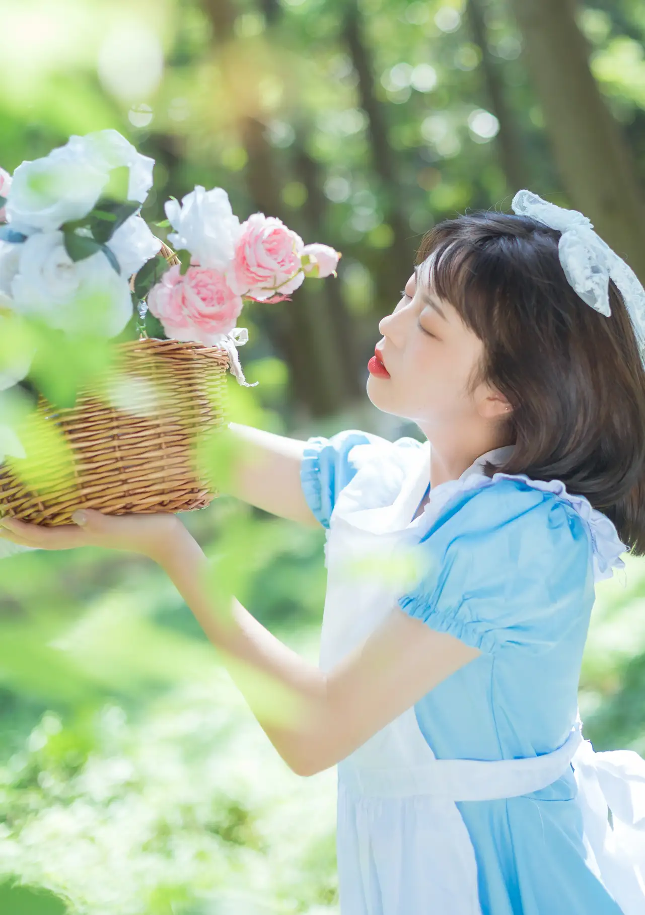 [YITUYU] 2022.08.05 Vol.1628 – Daisies and Strawberries Haji Twist#[32P]-11